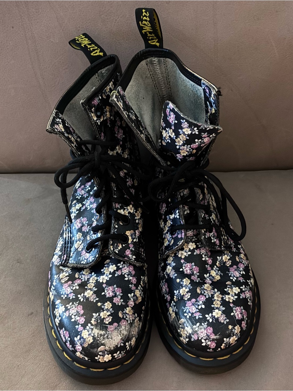 Dr. Martens 1460 Tydee Floral Combat Boots Black Multi Lace Up Women’s Sz 7/38